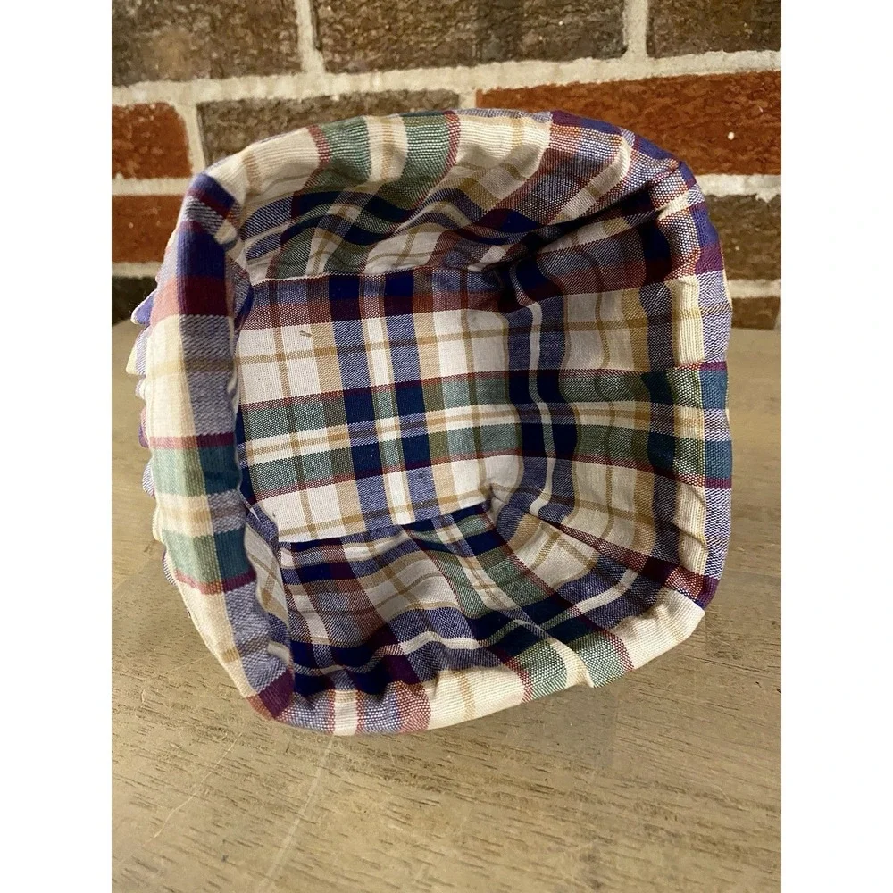 Longaberger teaspoon basket